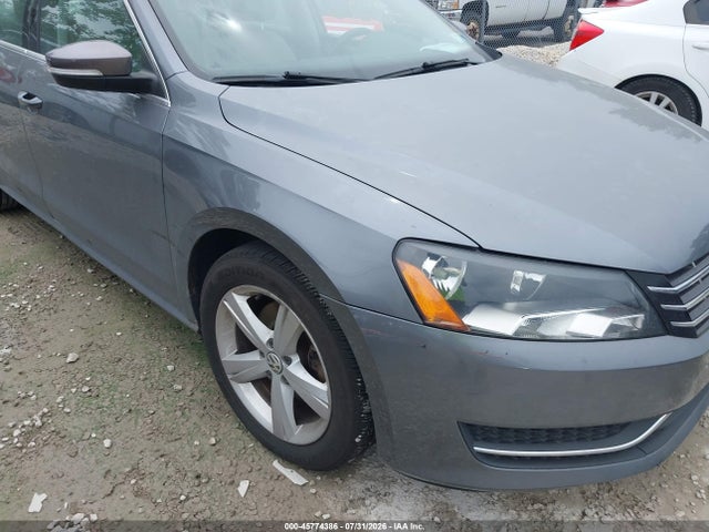 2013 Volkswagen Passat 2.0l Tdi Se მანქანა იყიდება აუქციონზე, vin: 1VWBN7A38DC052702, აუქციონის ნომერი: 45774386