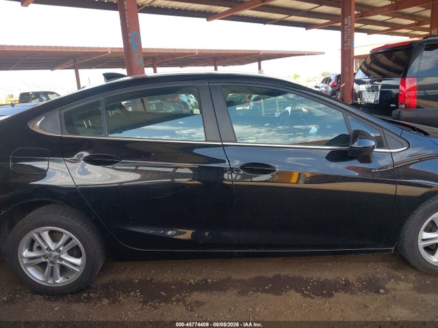 1G1BE5SM2J7156114 Chevrolet Cruze Lt Auto