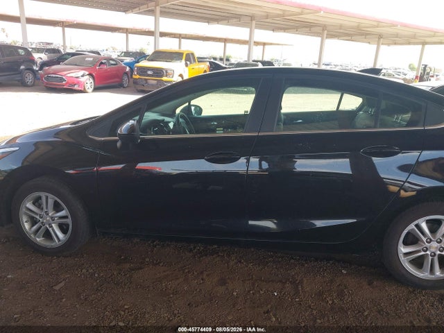 1G1BE5SM2J7156114 Chevrolet Cruze Lt Auto