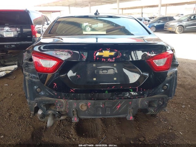 1G1BE5SM2J7156114 Chevrolet Cruze Lt Auto