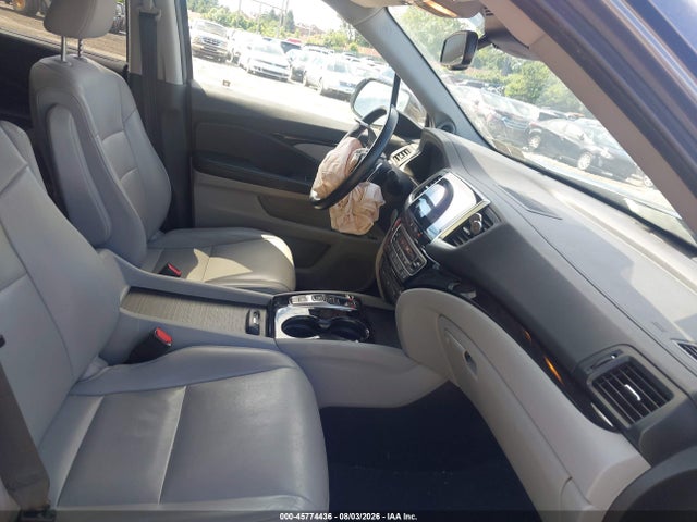 Honda Pilot Touring 2017 5FNYF6H94HB010020 Image 5