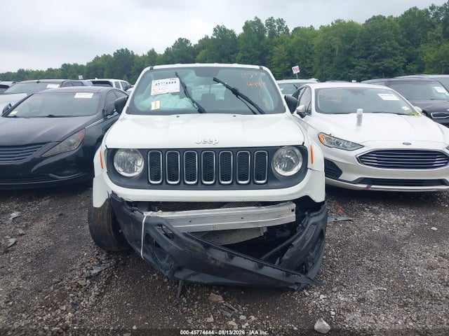 Продаж на аукціоні авто 2018 Jeep Renegade Sport 4x4, vin: ZACCJBAB9JPH69386, номер лоту: 45774444