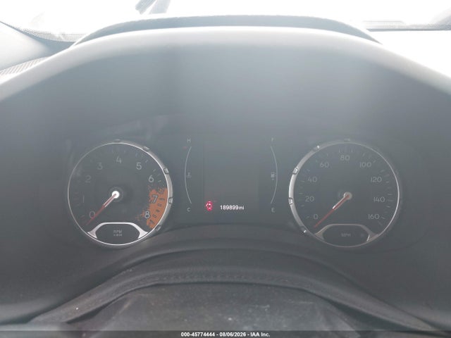 Продаж на аукціоні авто 2018 Jeep Renegade Sport 4x4, vin: ZACCJBAB9JPH69386, номер лоту: 45774444