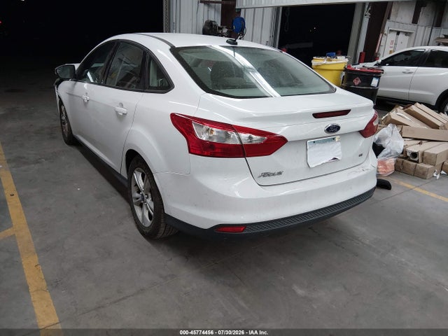 Ford FOCUS SE 2014 1FADP3F26EL333791 Image 3