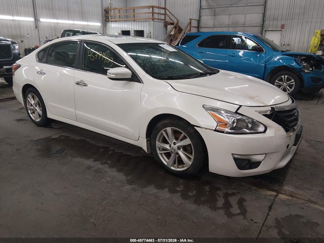 2014 Nissan Altima 2.5 Sl მანქანა იყიდება აუქციონზე, vin: 1N4AL3AP5EC404531, აუქციონის ნომერი: 45774463