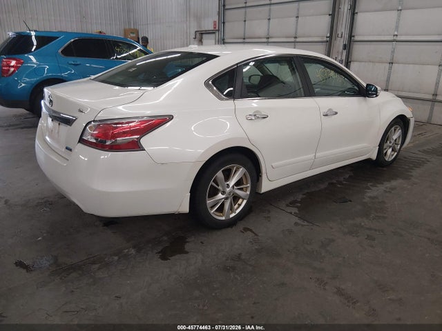 2014 Nissan Altima 2.5 Sl მანქანა იყიდება აუქციონზე, vin: 1N4AL3AP5EC404531, აუქციონის ნომერი: 45774463