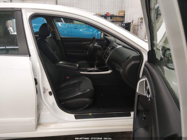 2014 Nissan Altima 2.5 Sl მანქანა იყიდება აუქციონზე, vin: 1N4AL3AP5EC404531, აუქციონის ნომერი: 45774463