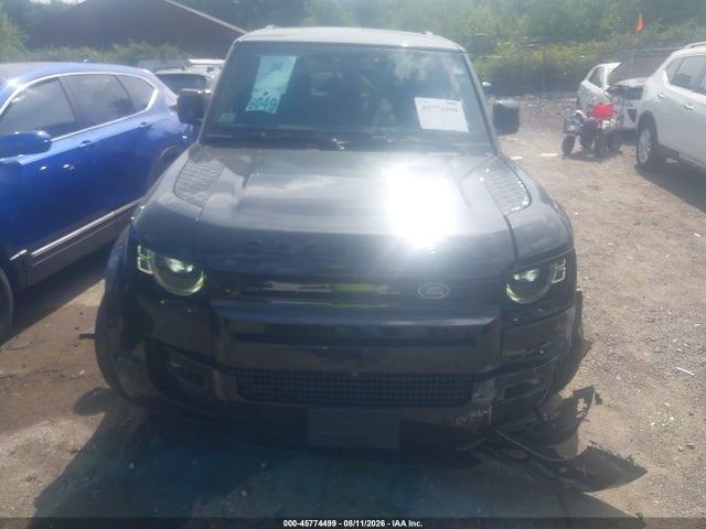 2025 Land Rover Defender 110 P400 X-dynamic Se მანქანა იყიდება აუქციონზე, vin: SALE2EEUXS2390940, აუქციონის ნომერი: 45774499
