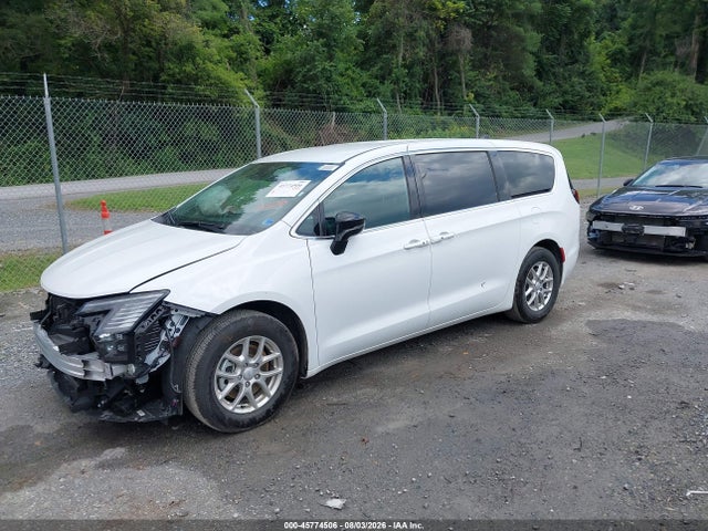 Продажа на аукционе авто 2027 Chrysler Pacifica, vin: 2C4RC1BG2VR562753, номер лота: 45774506