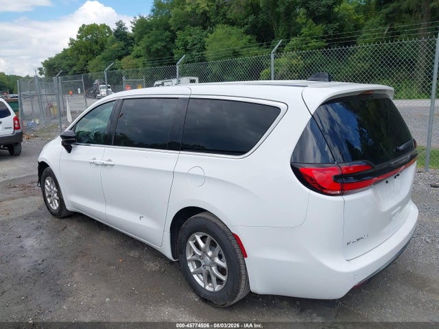 Продажа на аукционе авто 2027 Chrysler Pacifica, vin: 2C4RC1BG2VR562753, номер лота: 45774506