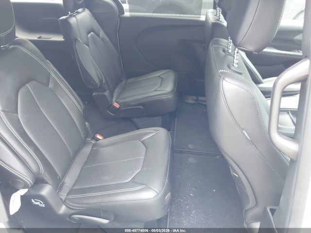 Продажа на аукционе авто 2027 Chrysler Pacifica, vin: 2C4RC1BG2VR562753, номер лота: 45774506
