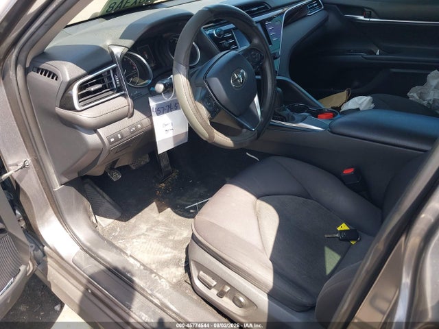 Toyota CAMRY LE 2018 4T1B11HK7JU055245 Image 18
