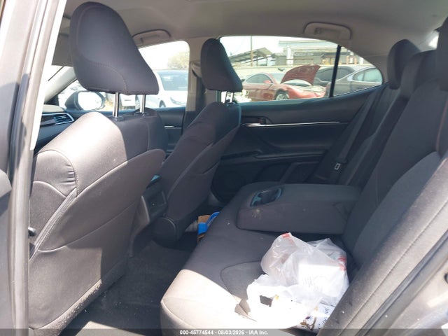 Toyota CAMRY LE 2018 4T1B11HK7JU055245 Image 21