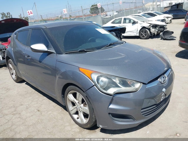 Hyundai Veloster Base W/black 2014 KMHTC6AD6EU216889 zdjęcie główne