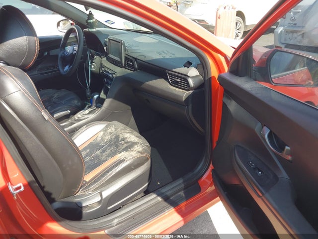 2019 Hyundai Veloster 2.0 მანქანა იყიდება აუქციონზე, vin: KMHTG6AF4KU011217, აუქციონის ნომერი: 45774605