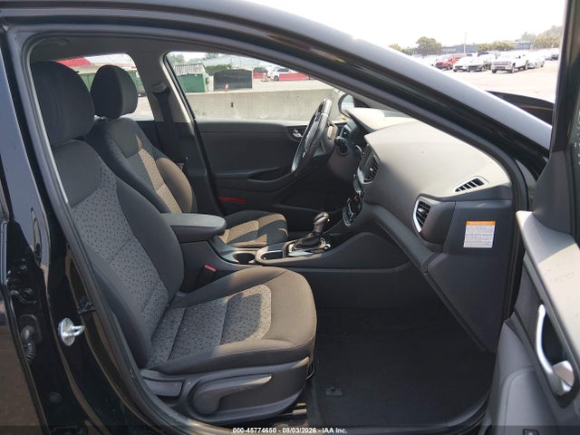 45774650 :رقم المزاد ، KMHC75LCXHU049069 vin ، 2017 Hyundai Ioniq Hybrid Sel مزاد بيع