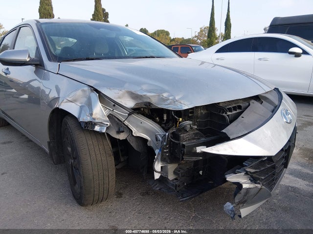 Hyundai ELANTRA SEL 2022 5NPLM4AG0NH059550 Image 6