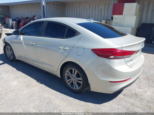 Hyundai ELANTRA SE 2017 5NPD84LF5HH208455 Image 3