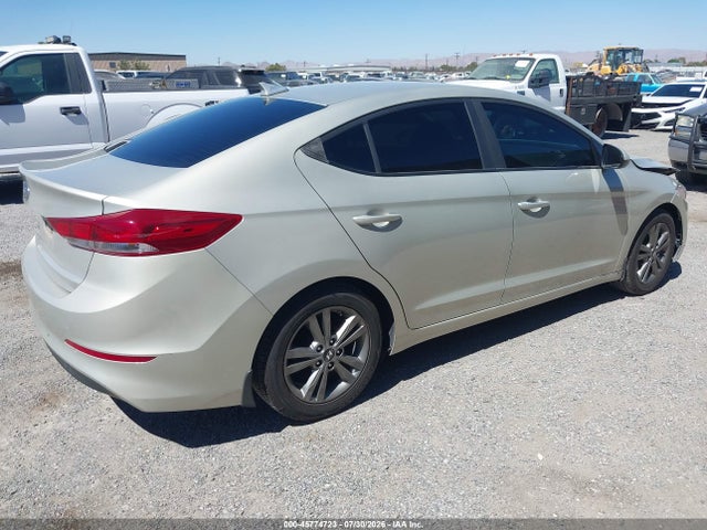 Hyundai ELANTRA SE 2017 5NPD84LF5HH208455 Image 4