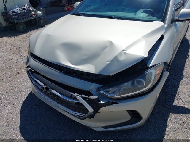 Hyundai ELANTRA SE 2017 5NPD84LF5HH208455 Image 6