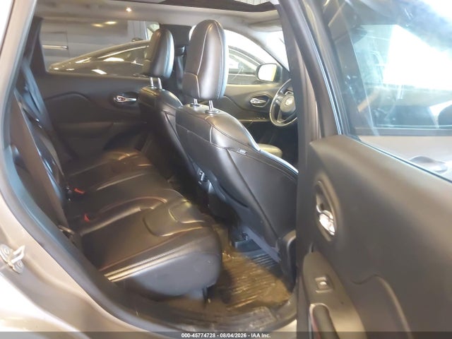 45774728 :رقم المزاد ، 1C4PJMBX2KD282425 vin ، 2019 Jeep Cherokee Trailhawk 4x4 مزاد بيع