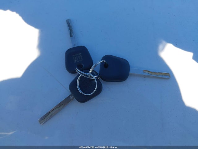 GMC Savana 2500 Work Van 2017 1GTW7AFF5H1909042 Image 11
