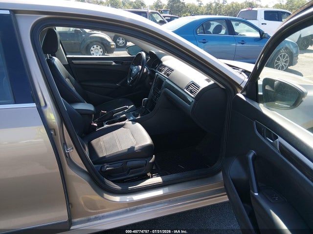 45774757 :رقم المزاد ، 1VWBT7A39GC016835 vin ، 2016 Volkswagen Passat 1.8t Se مزاد بيع
