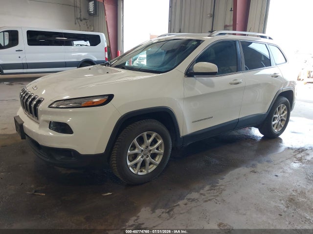 2018 Jeep Cherokee Latitude 4x4 მანქანა იყიდება აუქციონზე, vin: 1C4PJMCB4JD528523, აუქციონის ნომერი: 45774760