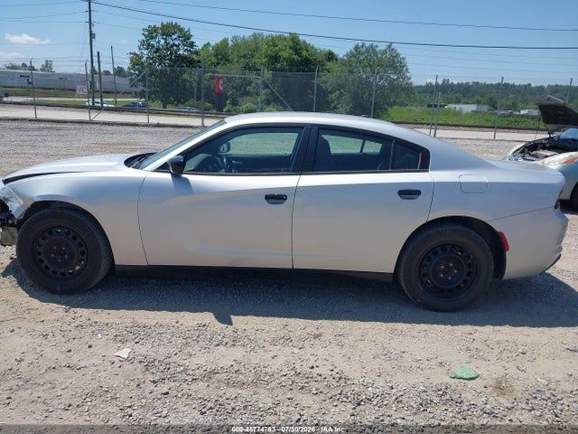 2C3CDXKT9KH676693 Dodge Charger Police Awd