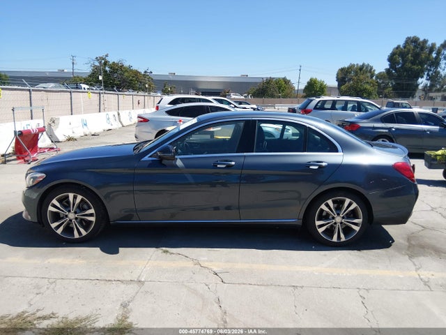 Продаж на аукціоні авто 2016 Mercedes-benz C 300, vin: 55SWF4JB9GU154037, номер лоту: 45774769