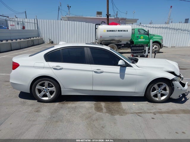 WBA3C1C53FK123190 BMW 328I