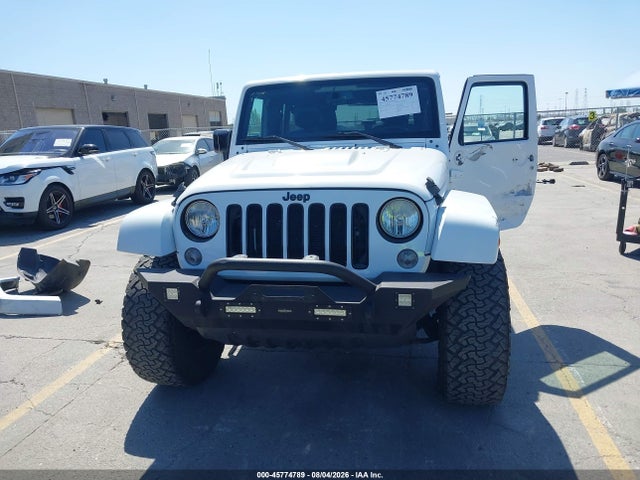 2015 Jeep Wrangler Unlimited Sahara მანქანა იყიდება აუქციონზე, vin: 1C4BJWEG8FL749036, აუქციონის ნომერი: 45774789