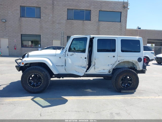 2015 Jeep Wrangler Unlimited Sahara მანქანა იყიდება აუქციონზე, vin: 1C4BJWEG8FL749036, აუქციონის ნომერი: 45774789
