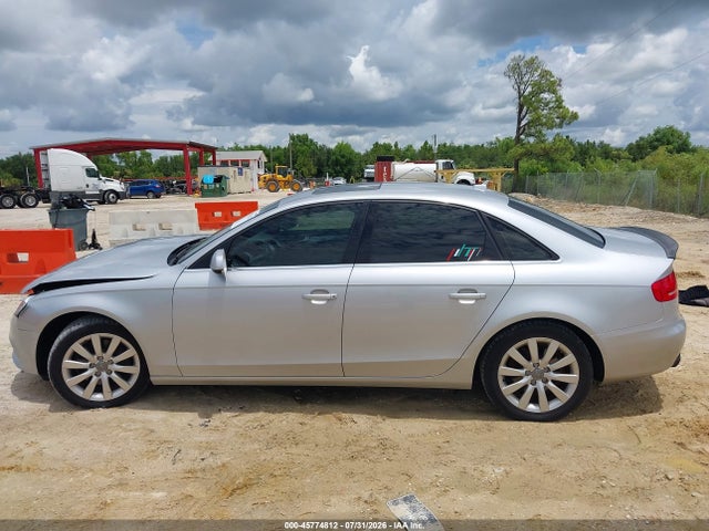 45774812 :رقم المزاد ، WAUFFAFL0BN050755 vin ، 2011 Audi A4 2.0t Premium مزاد بيع