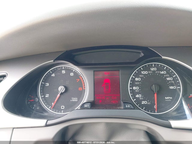 45774812 :رقم المزاد ، WAUFFAFL0BN050755 vin ، 2011 Audi A4 2.0t Premium مزاد بيع