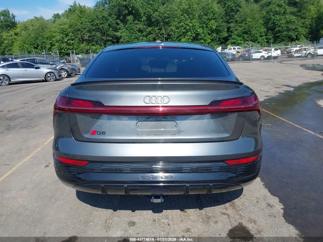 WA1CAAGE4RB048789 Audi Q8 E-tron S Line Premium Plus Quattro