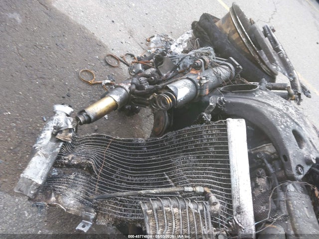 45774838 :رقم المزاد ، JS1GW71AX52107785 vin ، 2005 Suzuki Gsx1300 Rk5 مزاد بيع