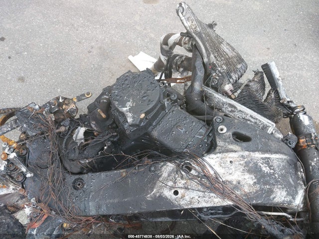 45774838 :رقم المزاد ، JS1GW71AX52107785 vin ، 2005 Suzuki Gsx1300 Rk5 مزاد بيع