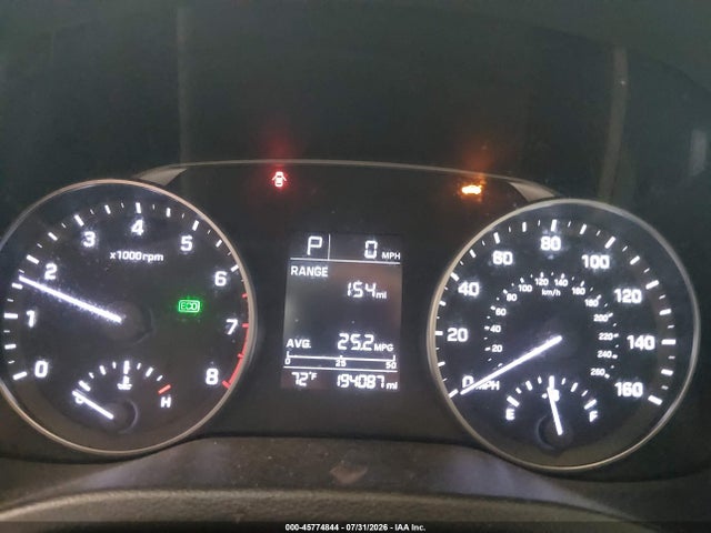 Auction sale of the 2017 Hyundai Elantra Se, vin: 5NPD84LF0HH104231, lot number: 45774844