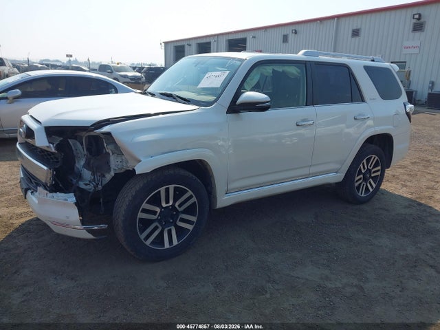 Toyota 4runner Limited 2018 JTEBU5JR0J5562102 Image 2