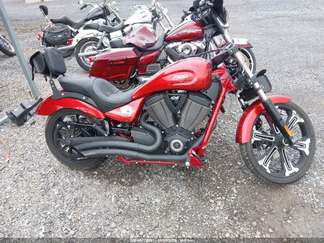 Victory Motorcycles Vegas 2017 5VPCVBAB7H3059276 Image 12