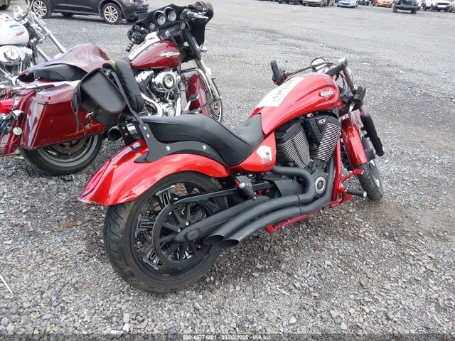 Victory Motorcycles Vegas 2017 5VPCVBAB7H3059276 Image 4