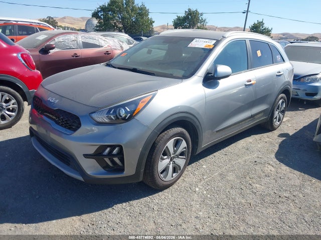 KIA NIRO LX 2022 KNDCB3LC7N5518681 Image 2