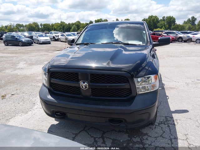 2018 Ram 1500 Tradesman  4x4 5'7 Box მანქანა იყიდება აუქციონზე, vin: 1C6RR7KG0JS106168, აუქციონის ნომერი: 45774925