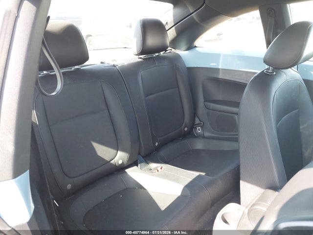 Продаж на аукціоні авто 2012 Volkswagen Beetle 2.5l, vin: 3VWJP7AT6CM650080, номер лоту: 45774964