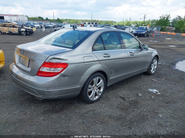 45774972 :رقم المزاد ، WDDGF81X38F056102 vin ، 2008 Mercedes-benz C 300 مزاد بيع