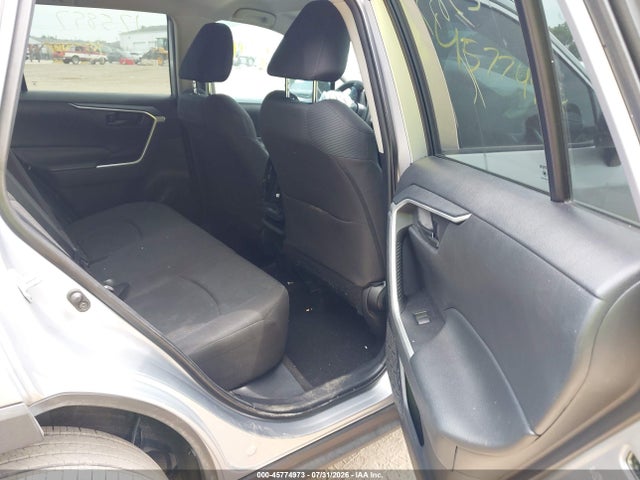 45774973 :رقم المزاد ، 2T3H1RFV2MC125897 vin ، 2021 Toyota Rav4 Le مزاد بيع