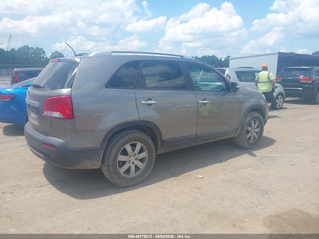 Продаж на аукціоні авто 2011 Kia Sorento Lx, vin: 5XYKT3A15BG025563, номер лоту: 45775012