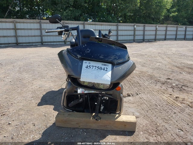 Harley-Davidson FLTRU 2018 1HD1KGD16JB667508 Image 5