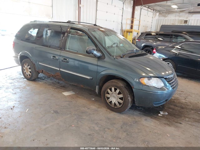 45775048 :رقم المزاد ، 2A4GP54L26R651747 vin ، 2006 Chrysler Town & Country Touring مزاد بيع